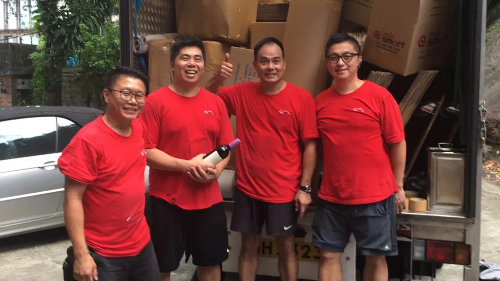 Relo smart asia team - moving service Hong Kong