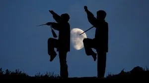 Two people doing of the best autumn activities in Hong Kong.