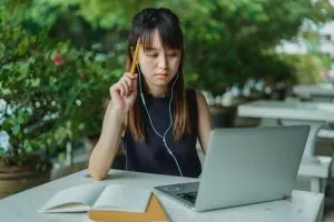 a girl picking auspicious moving date