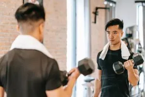 a guy in a gym