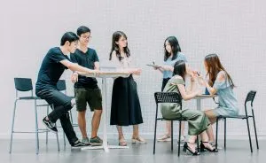 people talking about how to get along with your landlord in Hong Kong