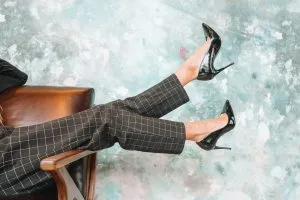 wearing high heels would be safety challenges when moving house