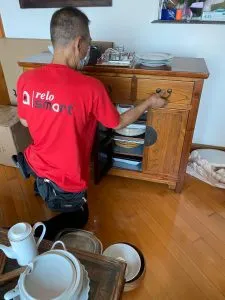Relosmart mover doing the packing