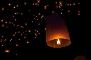 Spend February in Hong Kong by releasing fire lanterns at night