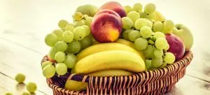 Fruit basket one of the housewarming gift suggestions