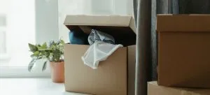 Packed moving box for international move
